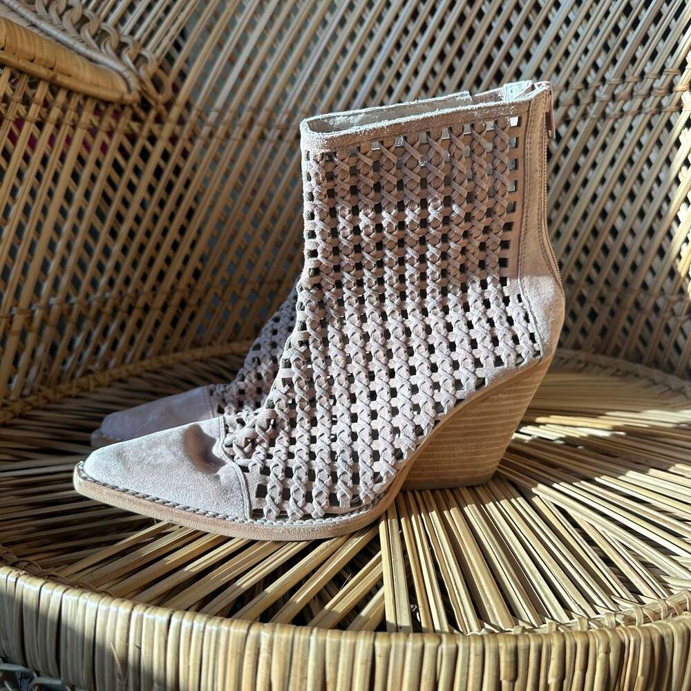 Jeffrey Campbell Womens Oakwood Suede Boots 8.5M Western Heel Perforated Blush